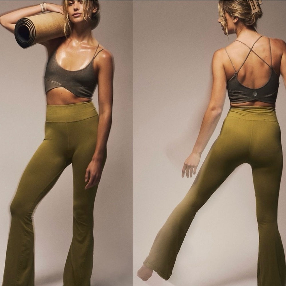 Free People Good Karma Flare Leggings - Picture 1 of 3